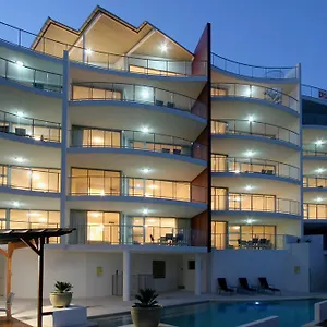 https://salt-on-kings-apartments.queenslandhotels.net